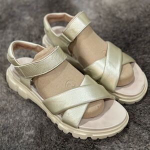 Women’s Paul green sandals